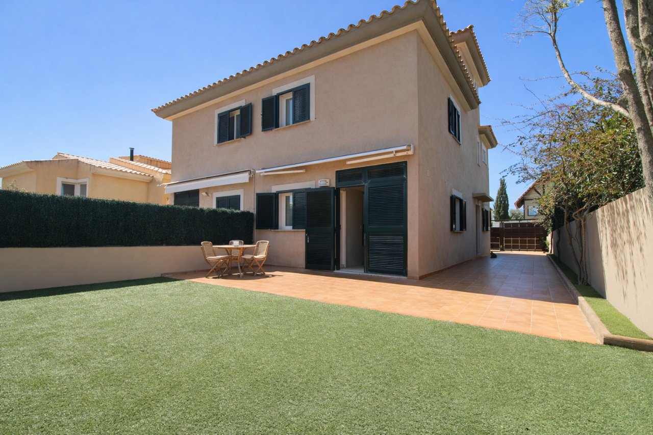 Modern pool area with spacious terrace and direct house access