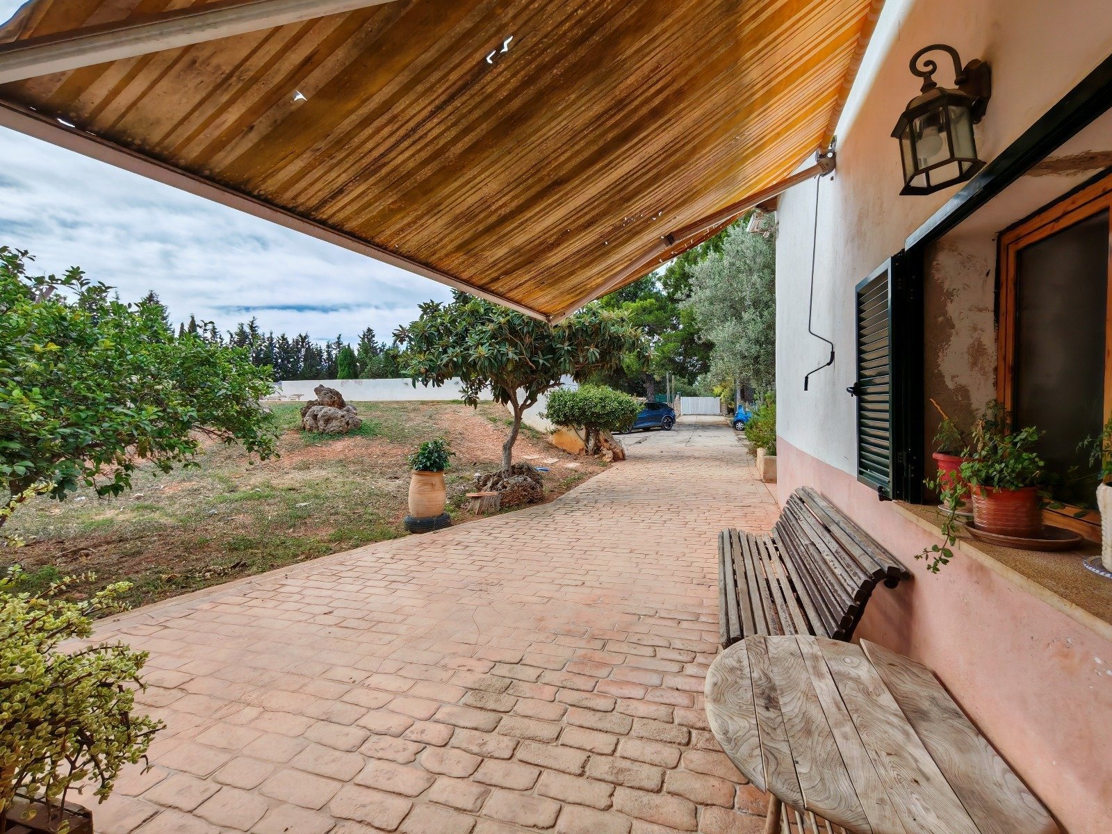 Charming Finca with Guest House, Private Pool and Spectacular Tramuntana Mountain Views 