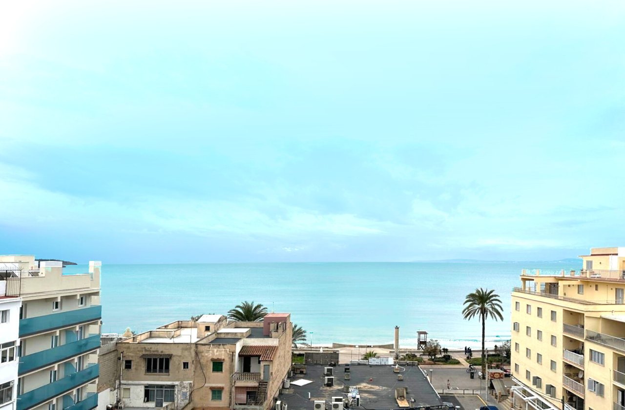Sea view with direct beach view – Living with a panorama