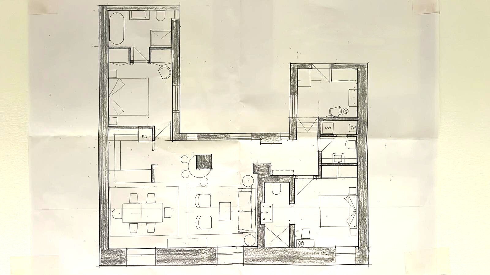 Smart floor plan design with flowing room connections and a central courtyard
