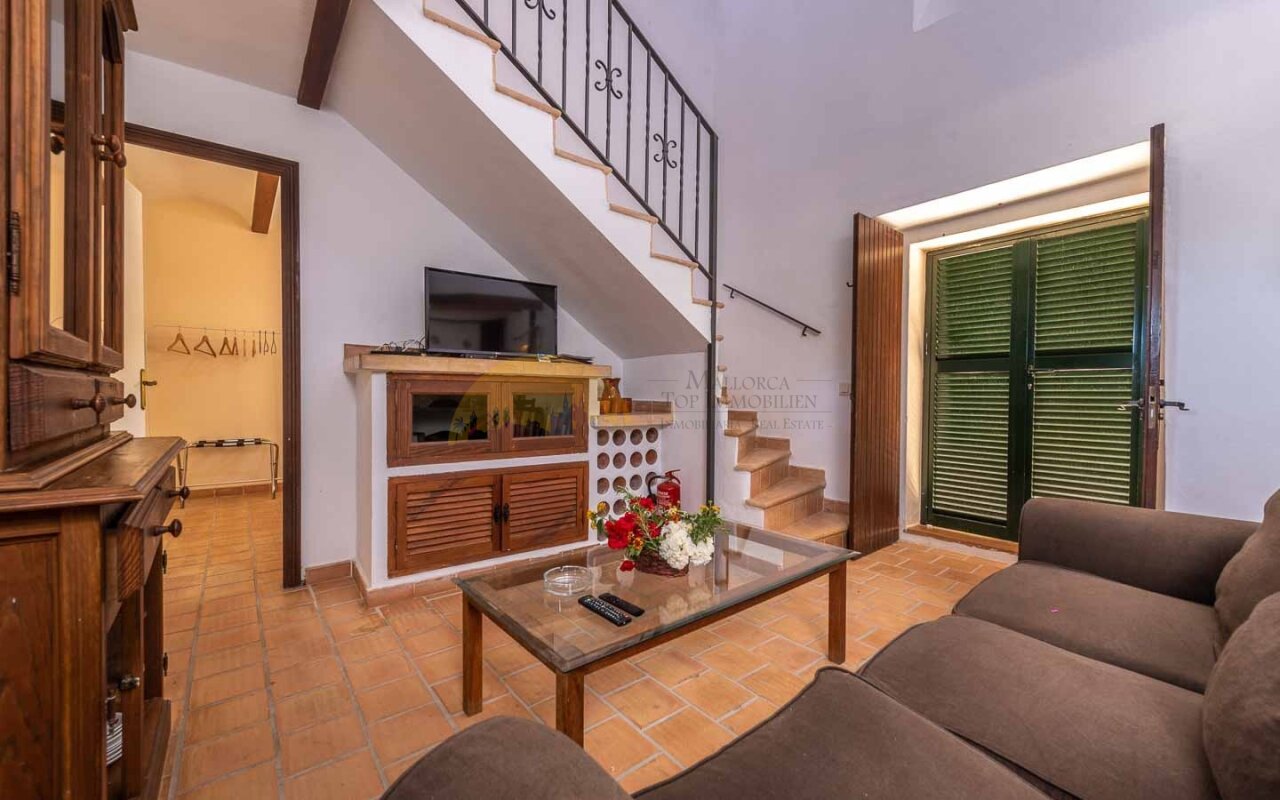 Open floor plan with gallery – versatile living space with optimal use of space