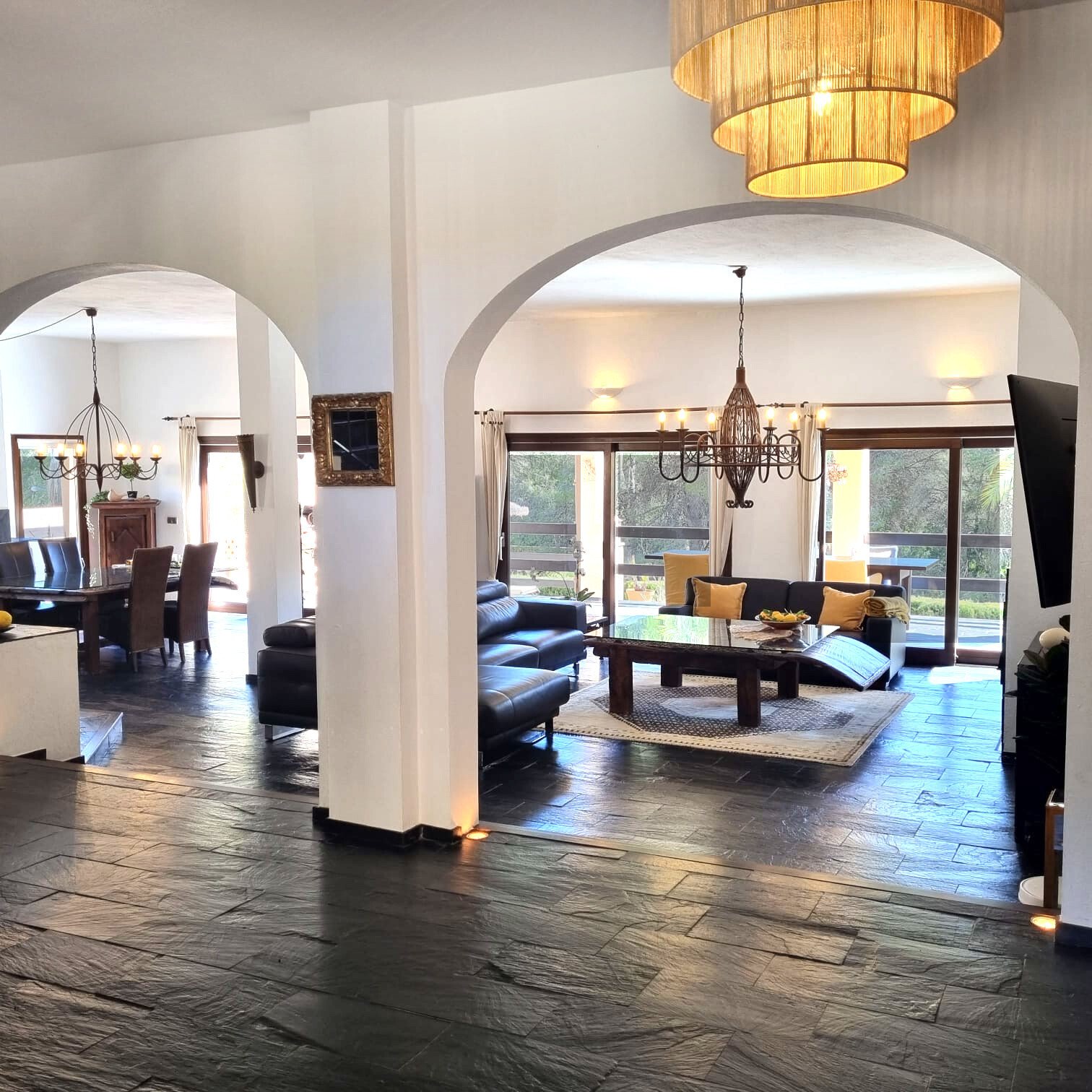 Elegant sequence of rooms with harmonious transitions and high-quality furnishings Elegant sequence of rooms with harmonious transitions and high-quality furnishings