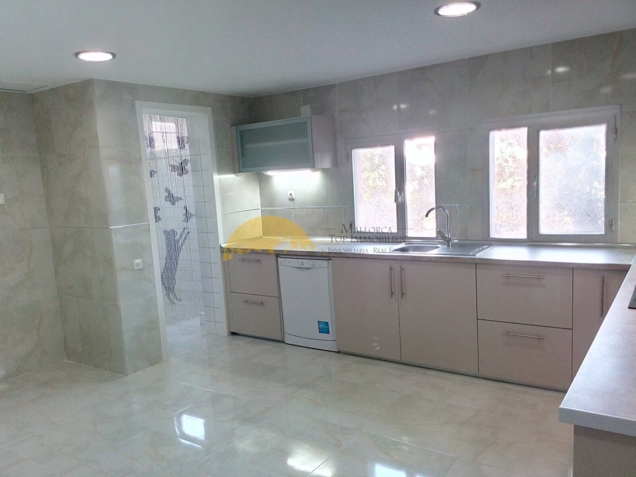 Modern kitchen with optimal workspace and well-designed storage