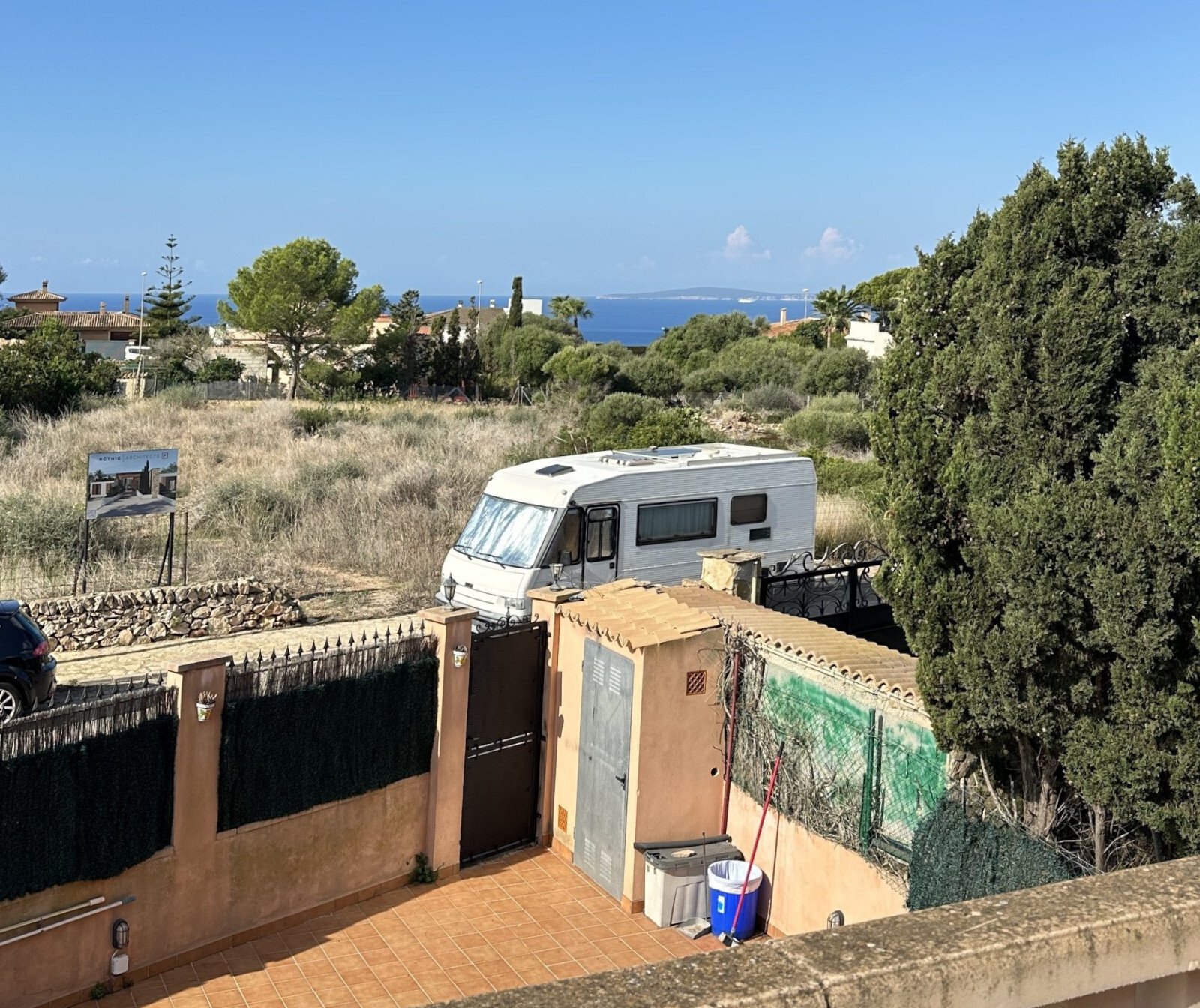 Blick vom Balkon auf das Meer Blick vom Balkon auf das Meer