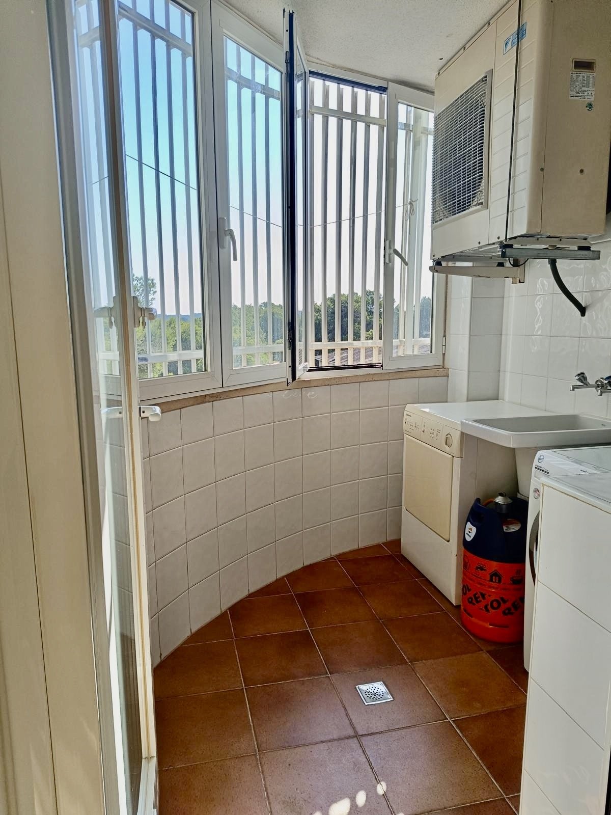 Amplio piso en Maioris , Mallorca – con gran terraza, orientación sur y vistas a la zona protegida