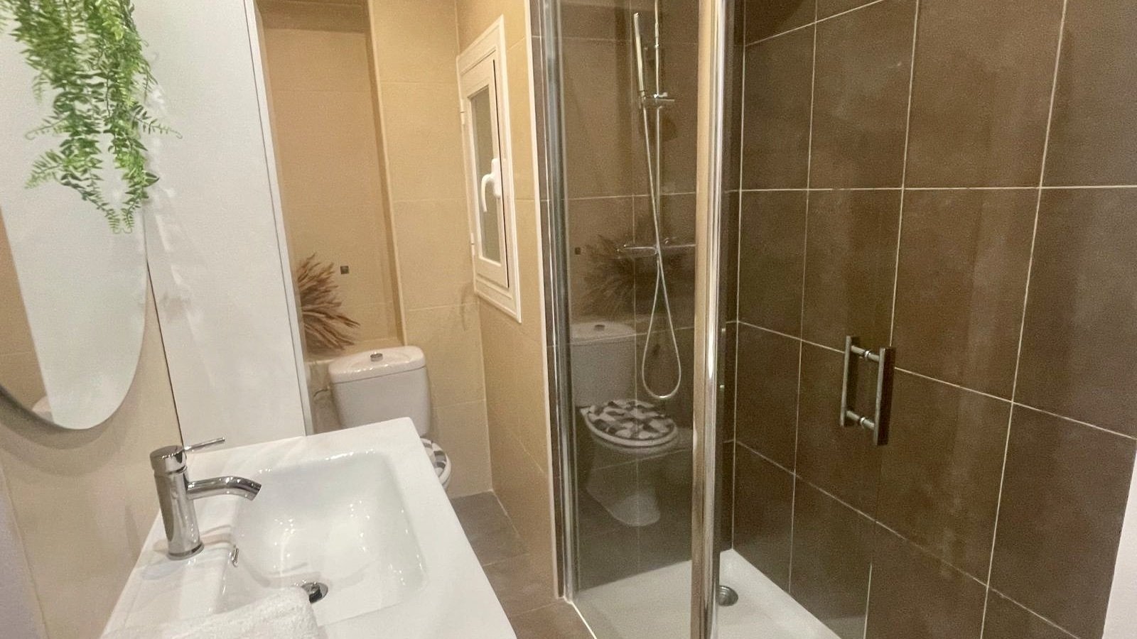 Apartamento reformado y amueblado con ascensor en El Arenal