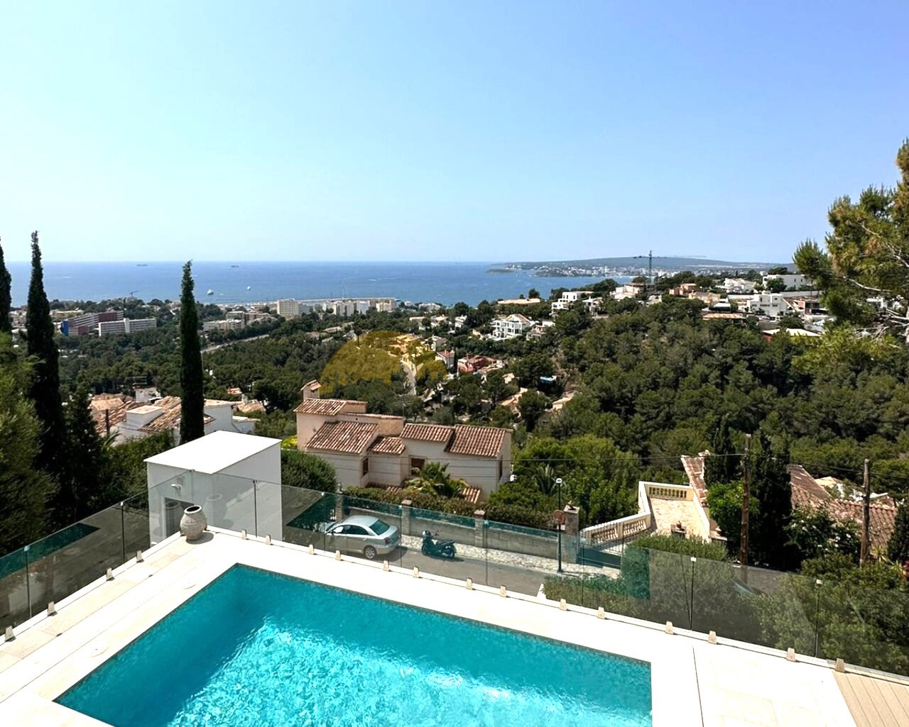 Pool mit Meerblick Pool mit Meerblick