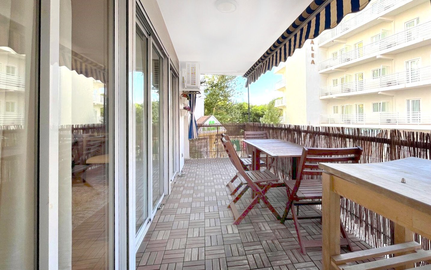 Terrasse Terrasse