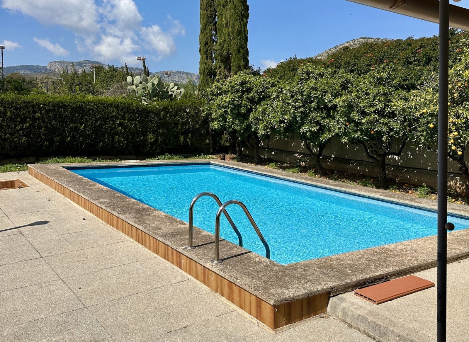 Chalet independiente en Palmanyola con gran piscina y jardín Chalet independiente en Palmanyola con gran piscina y jardín