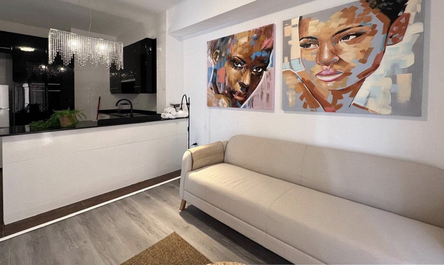 Apartamento reformado y amueblado con ascensor en El Arenal Apartamento reformado y amueblado con ascensor en El Arenal