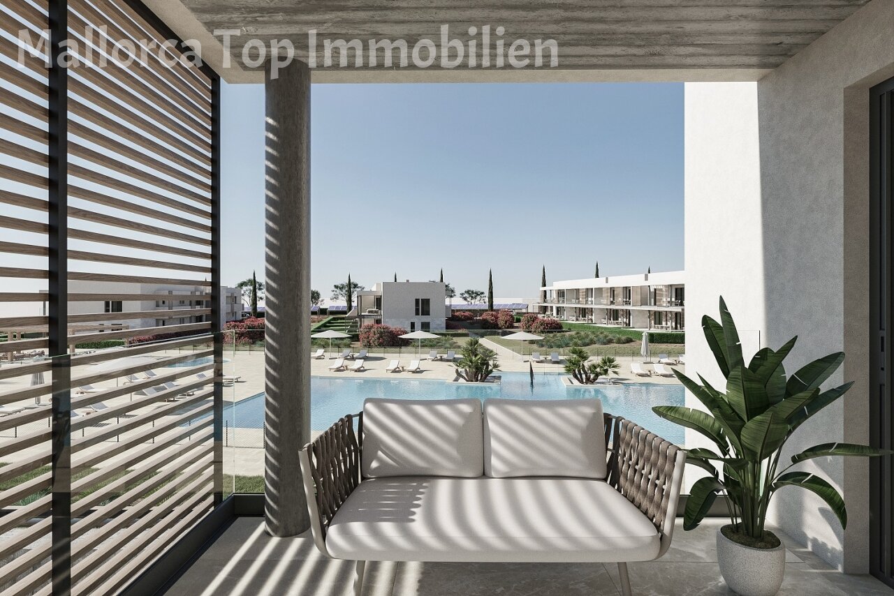 Refugio privado con vistas a la piscina y sistema de protección solar inteligente Refugio privado con vistas a la piscina y sistema de protección solar inteligente