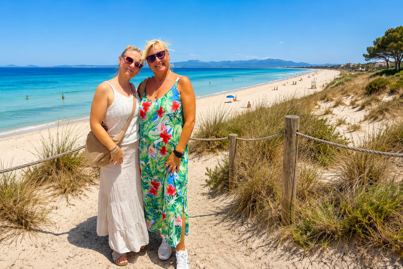 Playa de Muro mit langem Sandstrand im Norden Mallorcas