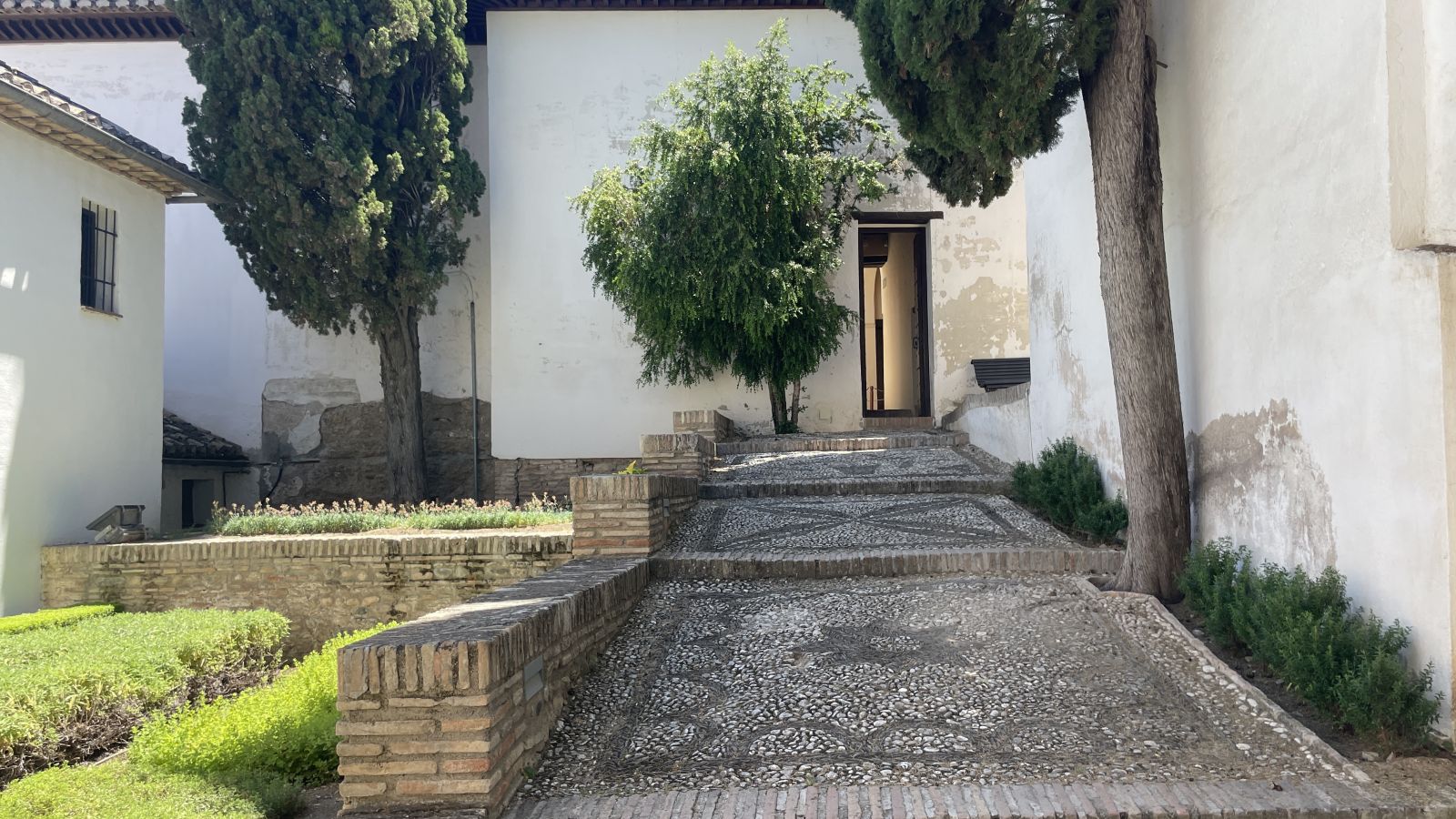 Historisches Stadthaus Casa Horno de Oro mit typisch maurischem Patio im Albaicín, Granada
