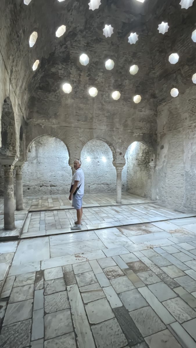 Historisches Badehaus El Bañuelo in Granada als kulturelles Denkmal