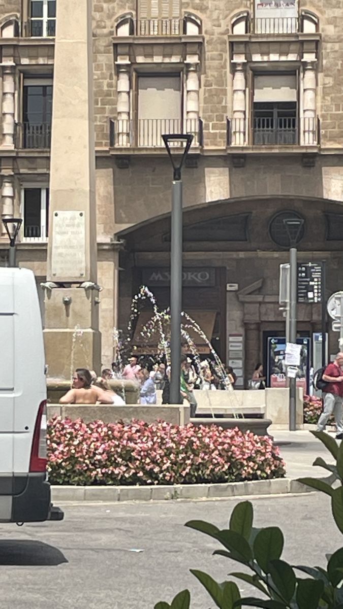 Ein Blick nach oben lohnt sich – Details an Palmas Altbauten bestaunen