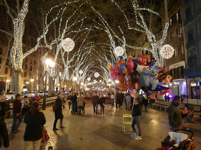 Weihnachtsbeleuchtung in Palma